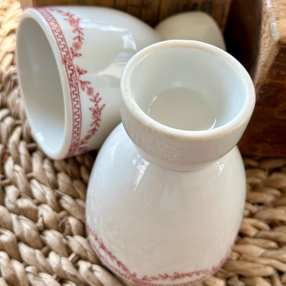 Red and White Egg Cups - Picture 2 of 7